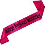 Szalona Wariatka z dowolnym imieniem - fuksjowa szarfa z czarnym nadrukiem