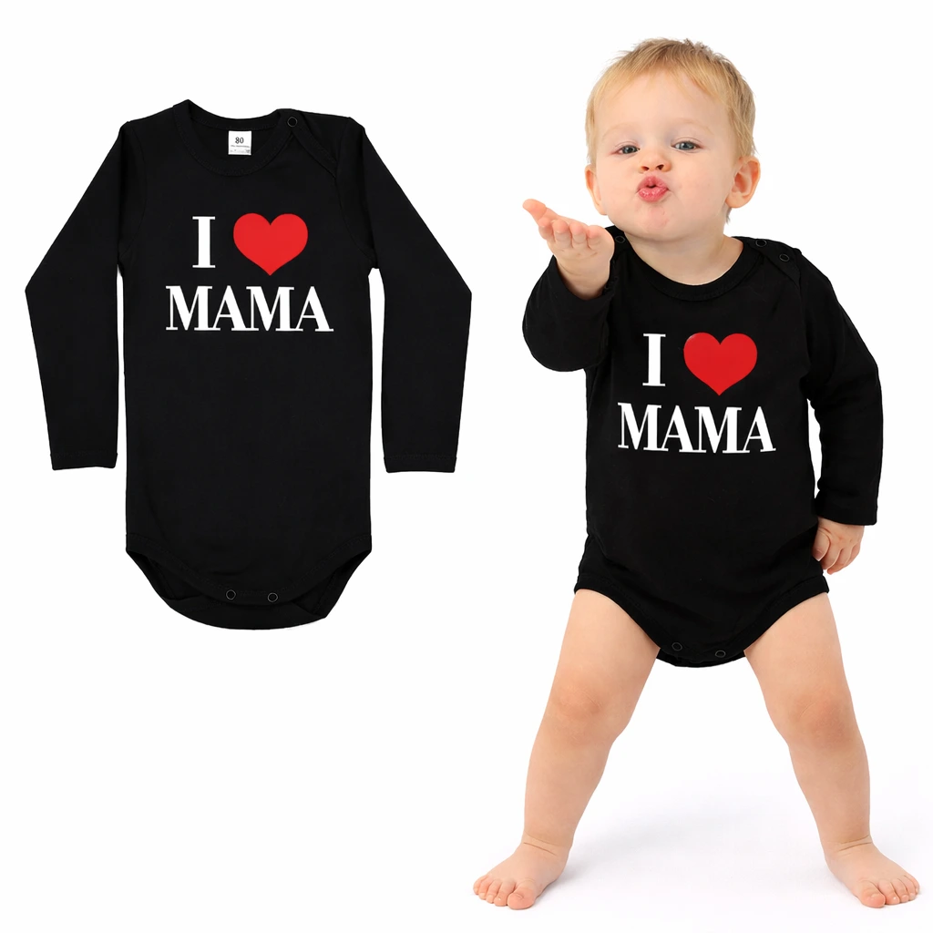 chłopiec w body z napisem i love mama dający buziaka